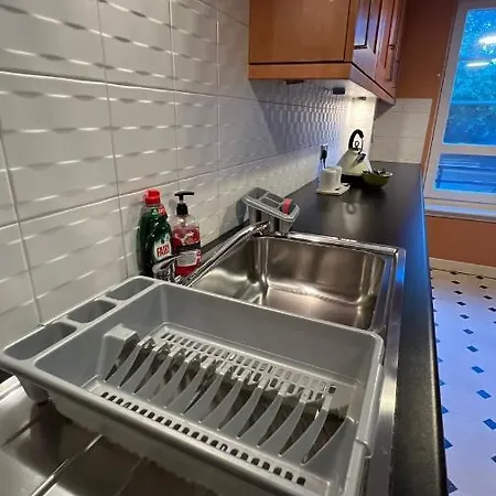 Centre - Powderhall Modern Spacious 2 Bedroom With Free Parking * إدنبرة