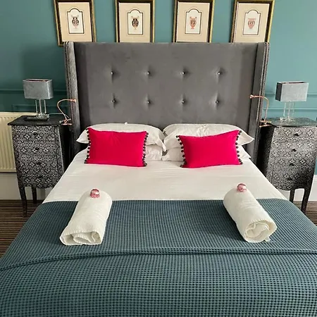 Albyn Townhouse Pensionat 4*
