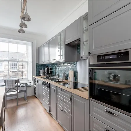 Joivy Glamorous Flat Near Centre Εδιμβούργο