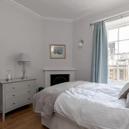 Joivy Glamorous Flat Near Centre *