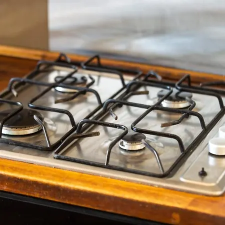 Apartment Artsy Modern 1br In Abbeyhill Edinburgh