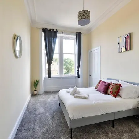 Guestready - Enchanting 2 Bedroom Flat Near Edinburgh's Old Town Edimburgo