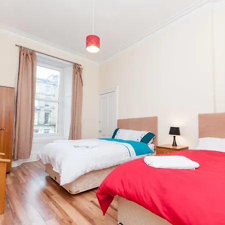 Charming Large City Centre Apartment Apartment *