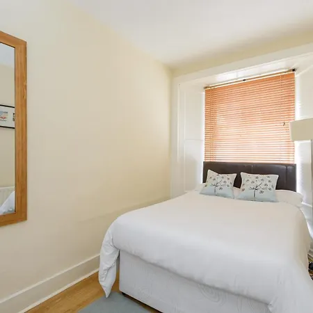 Lovely Apt Near Botanic Garden 公寓 爱丁堡