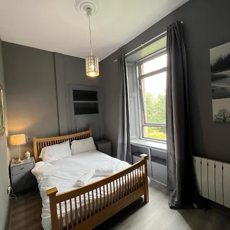 Pass The Keys Stylish 2 Beds Flat In Historic Victorian Building Appartement *