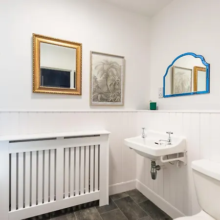 Luxury 3 Bedroom On Edinburgh's Royal Mile Appartement *