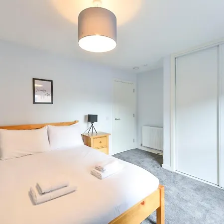 Apartment Guestready - Splendid Flat In Leith With Parking! Edinburgh