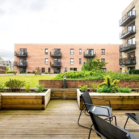 Guestready - Splendid Flat In Leith With Parking! * Edinburgh