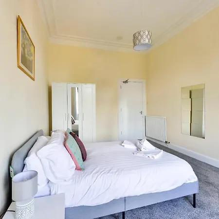 Appartamento Guestready - Enchanting 2 Bedroom Flat Near Edinburgh's Old Town Edimburgo