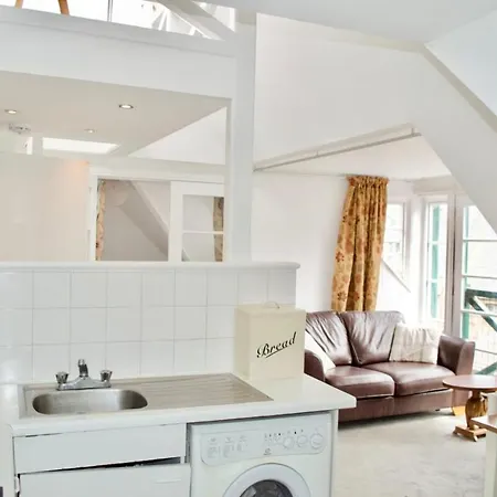 2 Bedroom Flat With Spectacular Views