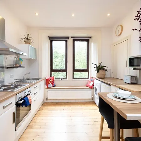 Altido Vibrant Flat Near Fountain Park 爱丁堡