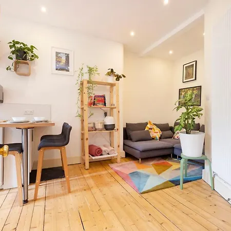 公寓 Altido Vibrant Flat Near Fountain Park 爱丁堡