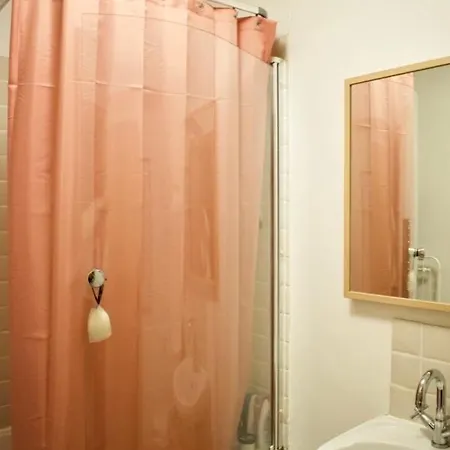 Cozy 1 Bedroom Near The Centre Edinburgh
