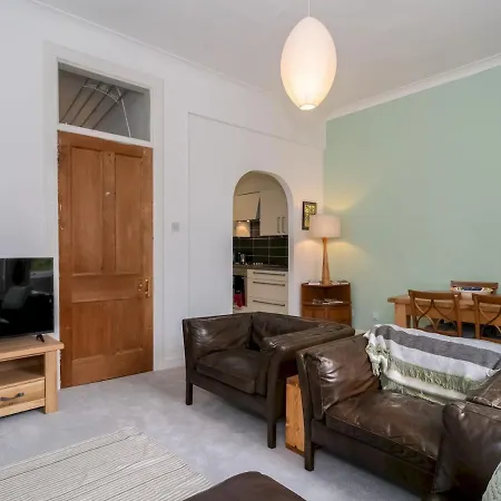 公寓 Pass The Keys Renovated 2bed Flat In Quiet Area Near The Meadows