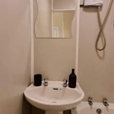 Apartment Apex Cathcart Place Edinburgh