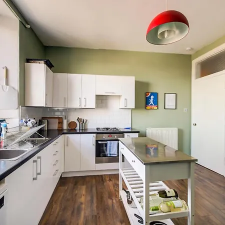 Guestready - Splendid 1br Apt With Carlton Hill Views *
