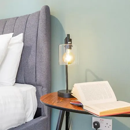 Cozy With Character Lovely Apartment Edinburgh