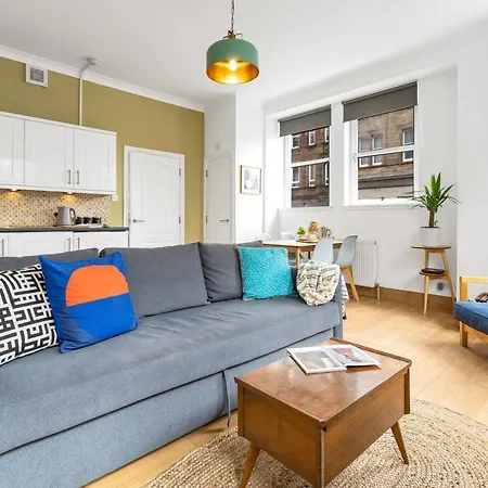 Apartment Cozy With Character Lovely Edinburgh