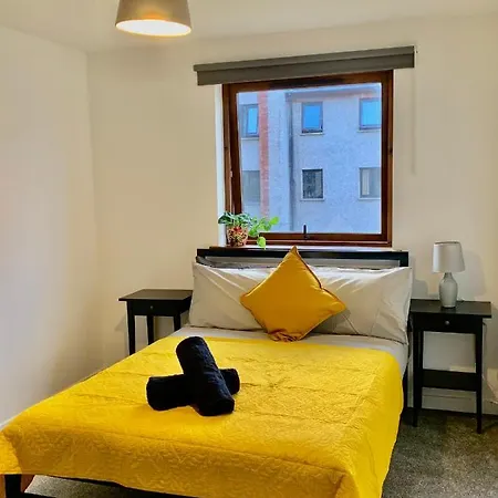 Charming Modern Cosy 2 Bedroom Flat Close To Town Apartment Edinburgh