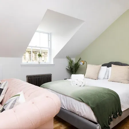 Apartment Dragon Luxury Serviced At Alva Street