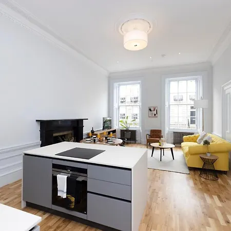 Dragon Luxury Serviced At Alva Street * Edimburgo