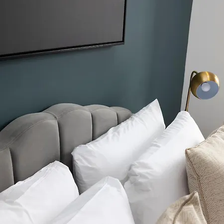 Dragon Luxury Serviced At Alva Street Appartement