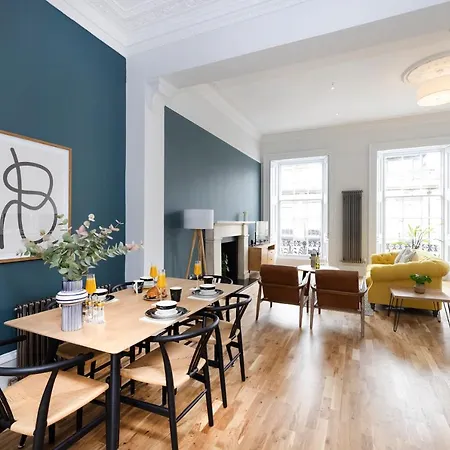 Apartment Dragon Luxury Serviced At Alva Street