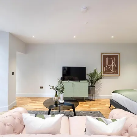 Dragon Luxury Serviced At Alva Street Edinburgh