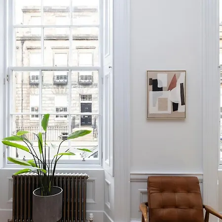 Apartment Dragon Luxury Serviced At Alva Street *