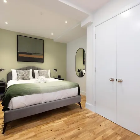 Dragon Luxury Serviced At Alva Street Appartamento