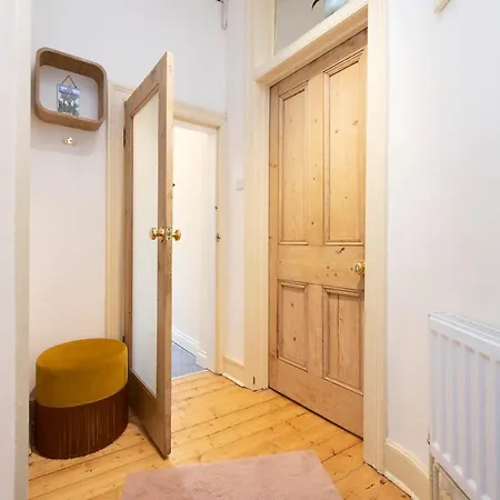 Altido Vibrant Flat Near Fountain Park 公寓