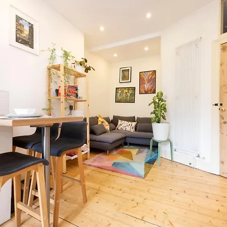 Altido Vibrant Flat Near Fountain Park * 爱丁堡