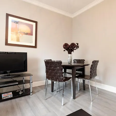 Altido West Nicolson Street Apartment *