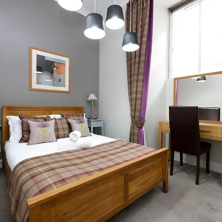 Apartment Altido West Nicolson Street Edinburgh
