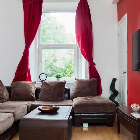 公寓 My Meadows, Centre Apartment, Sunny&spacious 爱丁堡