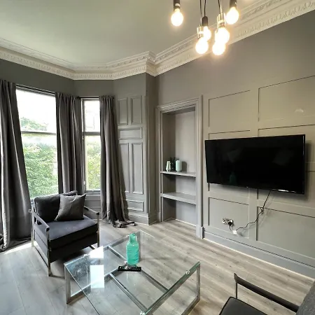 Pass The Keys Stylish 2 Beds Flat In Historic Victorian Building * Édimbourg