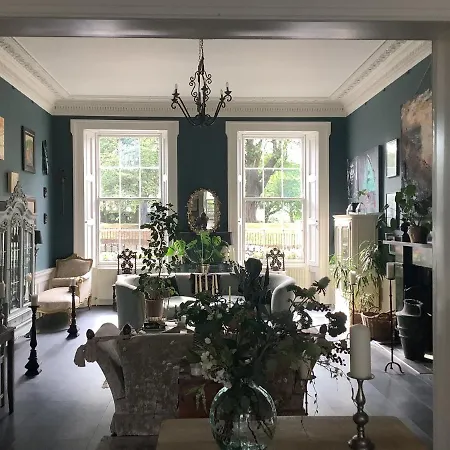 A In The City - West