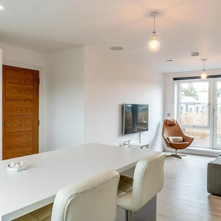 Pass The Keys Beautiful 2-Bd Penthouse With Amazing Views * Édimbourg