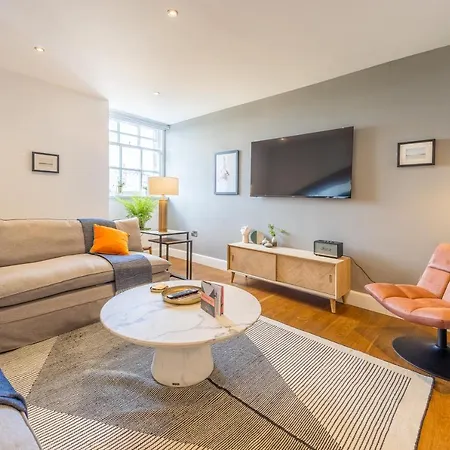 No1 - George Iv Bridge