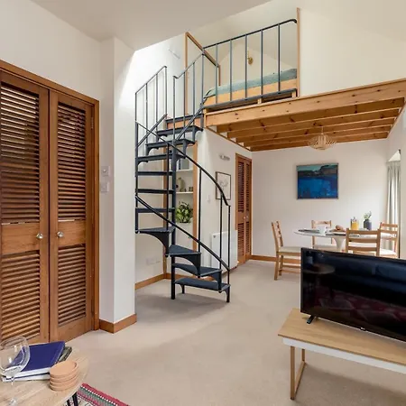 Joivy Charming Mews Flat Near The Dean Bridge דירה *
