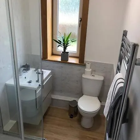 Appartement Lovely 2 Bedroom With A Garden Close To The Centre Edinburgh