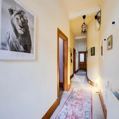 Daire Guestready - Relaxing Flat W Views To Holyrood Park