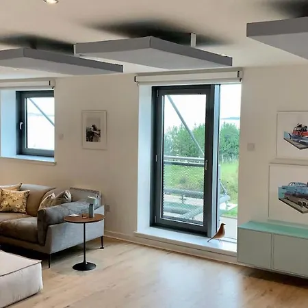 Apartmán Beautiful Modern Sea-side In The