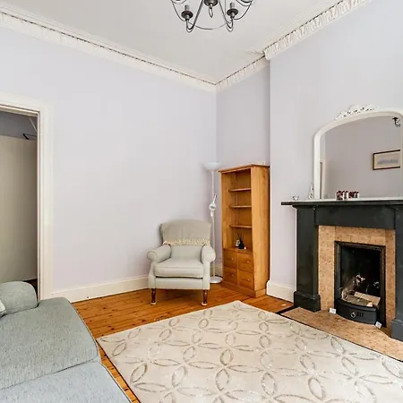 The Amazing Belford Road 2 Bedroom Near West End Apartment