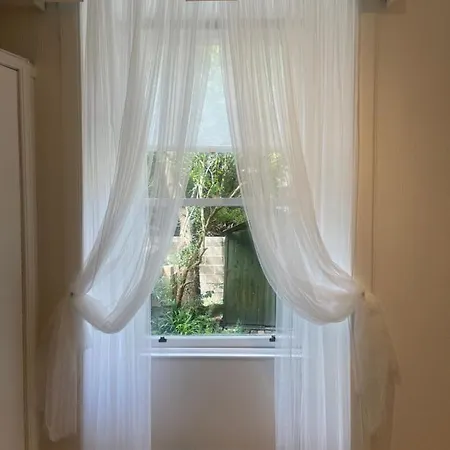 Ground Floor 1 Bedroom Flat In The Centre Apartment Edinburgh