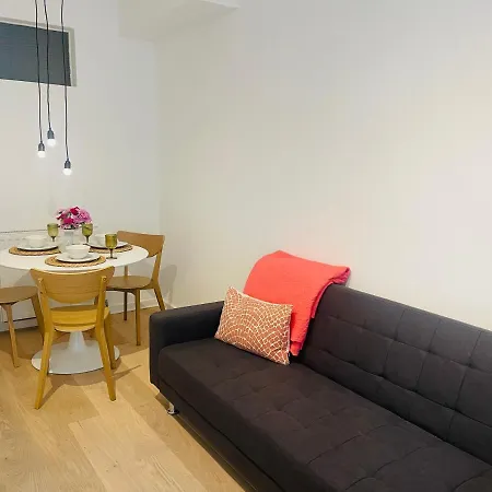 Ground Floor 1 Bedroom Flat In The Centre