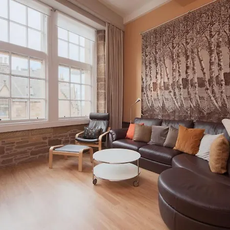 Apartment Royal Mile Mansions By