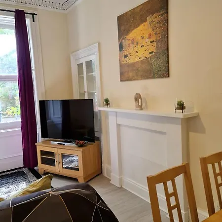 Apex Cathcart Place Apartment