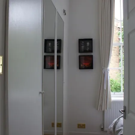 Lovely 1 Bed Flat In Stockbridge, Near Edinburghs Centre Apartment *