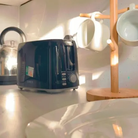 Leven アパート エディンバラ